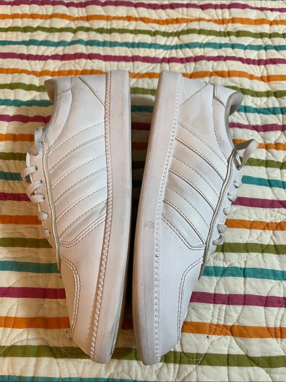 Girls “white on white” Vegan Adidas size 6 Youth/ladies
